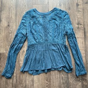 Turquoise Lace Long Sleeve Shirt - Women’s Size Medium